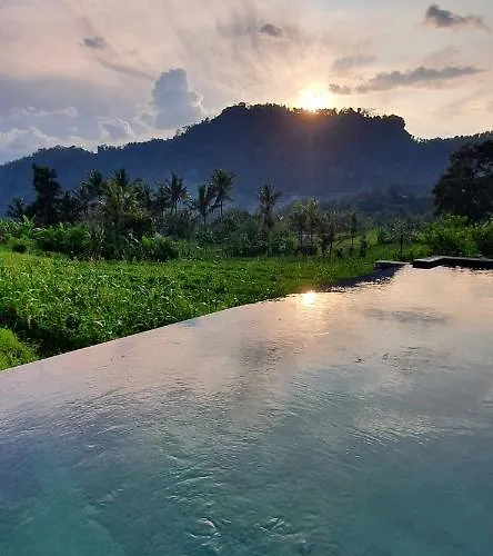 Nana * Sidemen (Bali)